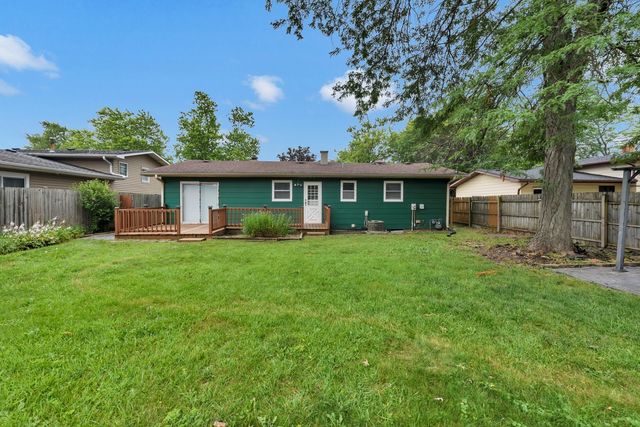 2736 Wall Avenue, Waukegan, IL 60087
