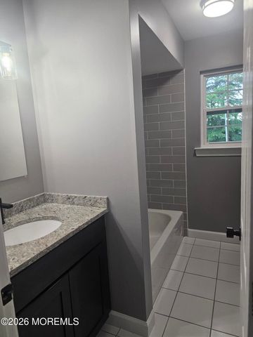 42 Diane Drive, Tinton Falls, NJ 07753