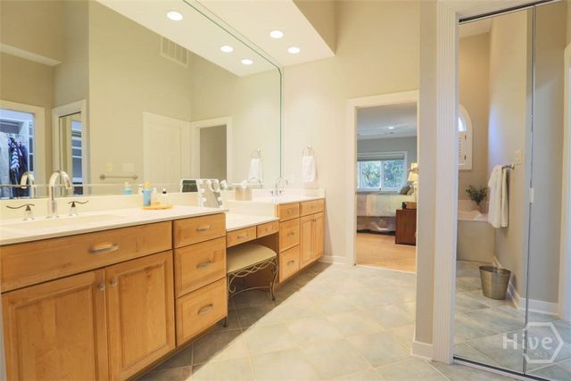 407 King Arthur Lane, Savannah, GA 31405