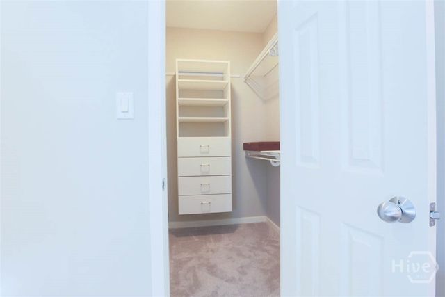 407 King Arthur Lane, Savannah, GA 31405