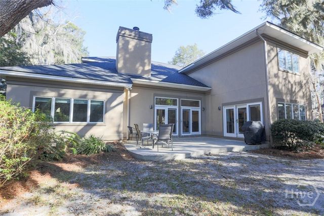 407 King Arthur Lane, Savannah, GA 31405