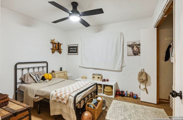 101 Country, Castroville, TX 78009