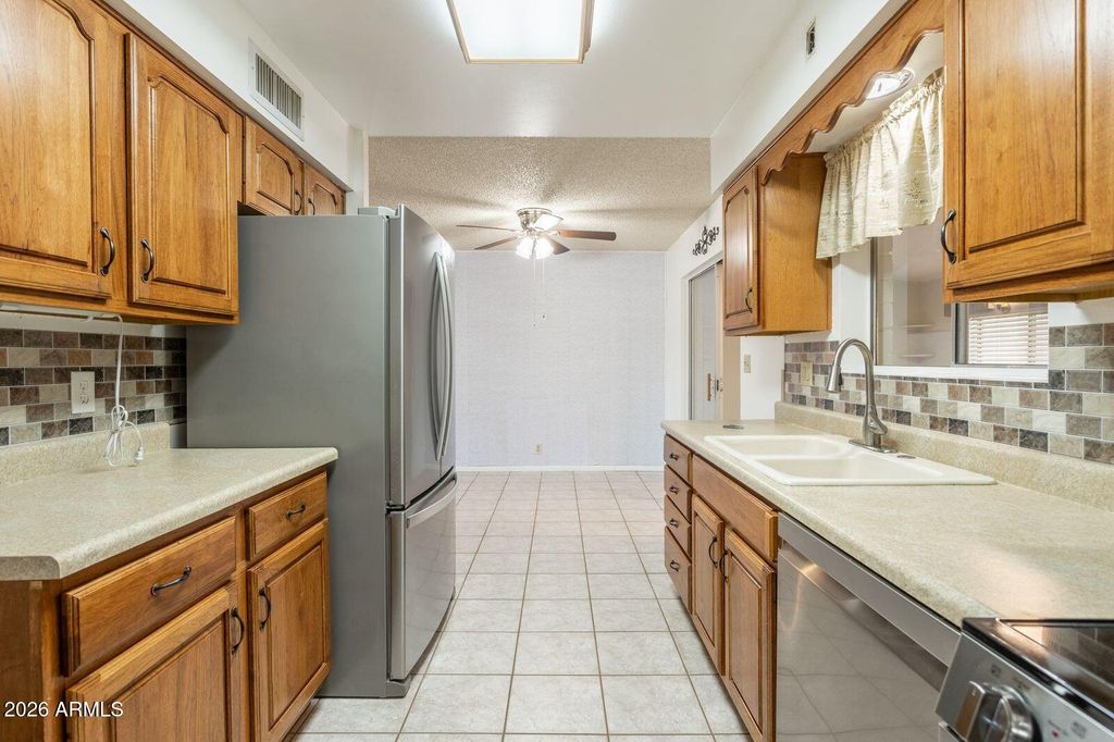 6223 E DALLAS Street, Mesa, AZ 85205 — photo 5