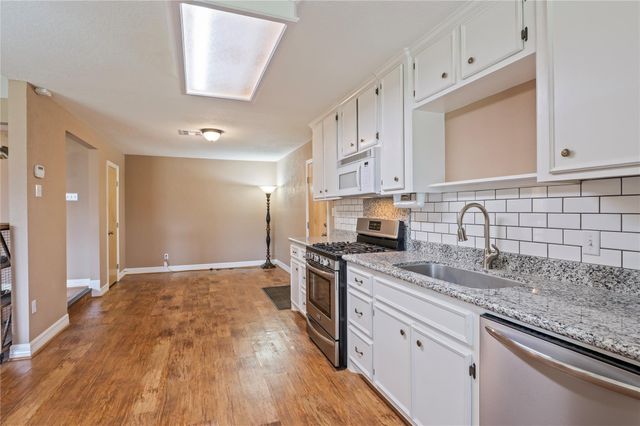 414 N Yaupon Street, Richwood, TX 77531