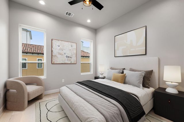 2307 St Emanuel Street, Houston, TX 77004