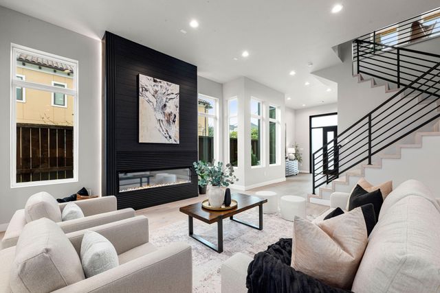 2307 St Emanuel Street, Houston, TX 77004