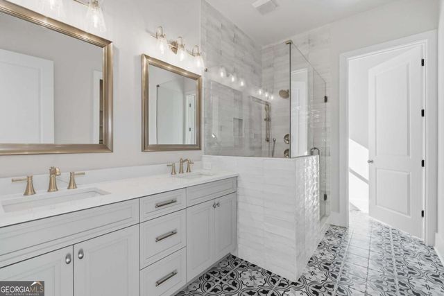 1029 Crossroad Trail, Milton, GA 30004