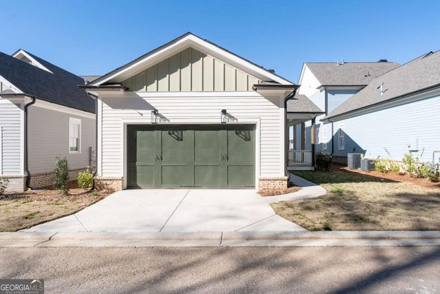 1029 Crossroad Trail, Milton, GA 30004