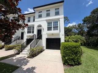 1620 42nd Square 104, Vero Beach, FL 32960