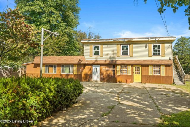 5533 Bruce Ave, Louisville, KY 40214