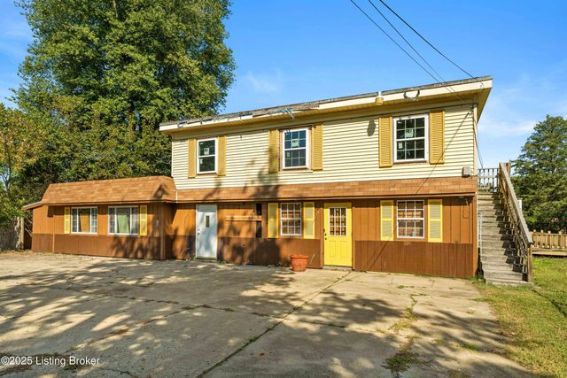 5533 Bruce Ave, Louisville, KY 40214