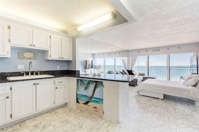 1270 GULF BOULEVARD 1605, Clearwater Beach, FL 33767