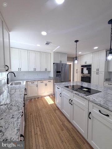 2497 FREETOWN DR, Reston, VA 20191