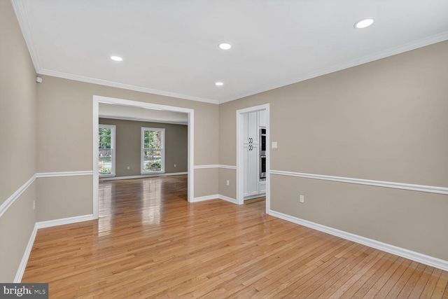 2497 FREETOWN DR, Reston, VA 20191
