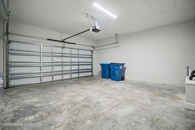 918 Algardi Street SE, Palm Bay, FL 32909