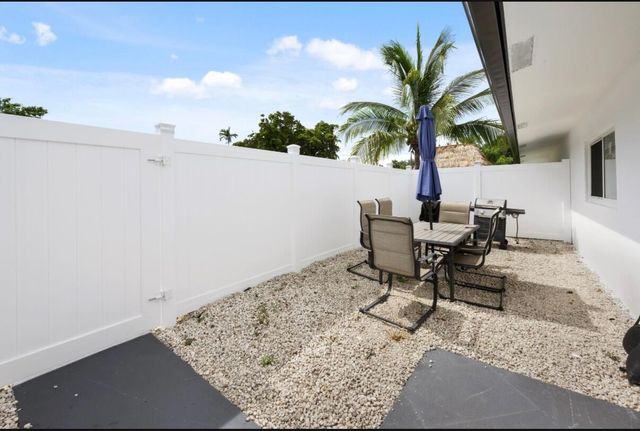 1708 SW 20th Street 1, Fort Lauderdale, FL 33315