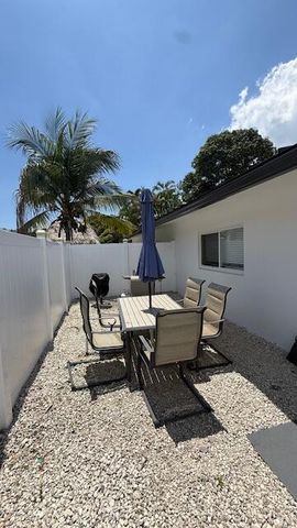 1708 SW 20th Street 1, Fort Lauderdale, FL 33315