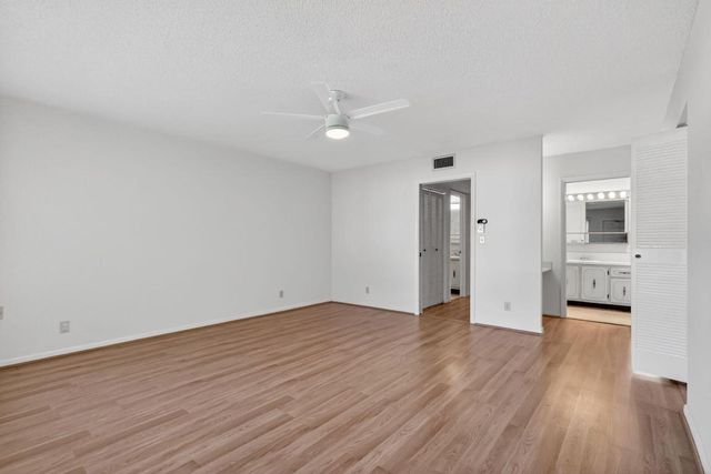 5091 Lakefront Boulevard C, Delray Beach, FL 33484