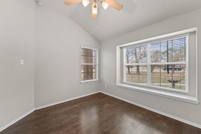 26975 Sabinal Trail, Magnolia, TX 77355