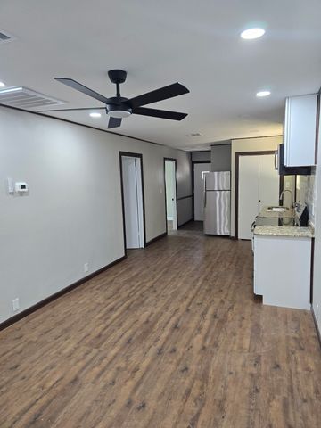 412 SMITH ROW 1, Sherman, TX 75090