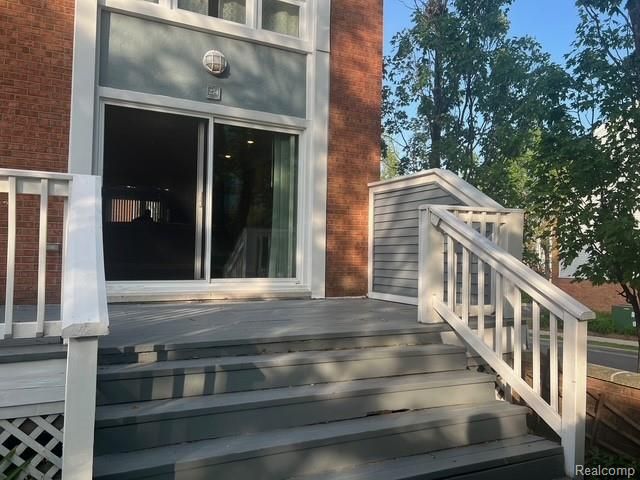 274 Main Sail Court, Detroit, MI 48207