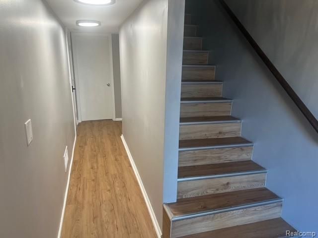 274 Main Sail Court, Detroit, MI 48207