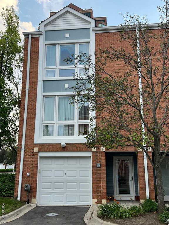 274 Main Sail Court, Detroit, MI 48207