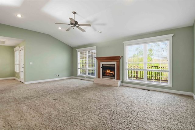 21 Burnmouth Lane, Bella Vista, AR 72715