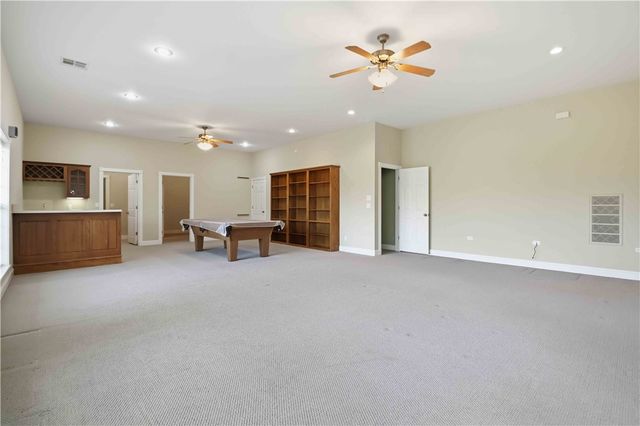 21 Burnmouth Lane, Bella Vista, AR 72715