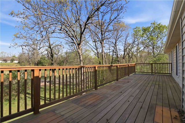21 Burnmouth Lane, Bella Vista, AR 72715