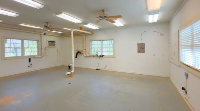 21 Burnmouth Lane, Bella Vista, AR 72715