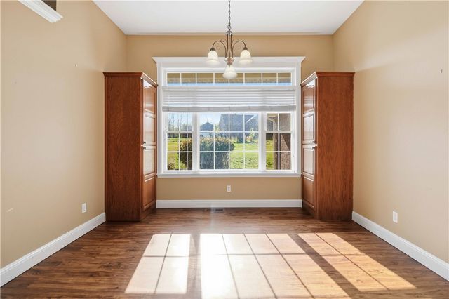 21 Burnmouth Lane, Bella Vista, AR 72715