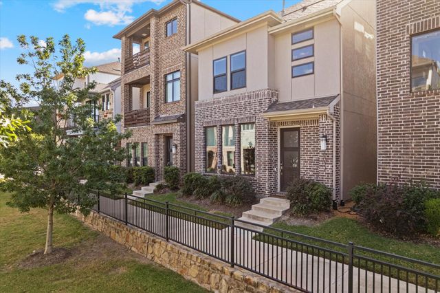 8012 Zeppos Drive, Plano, TX 75024