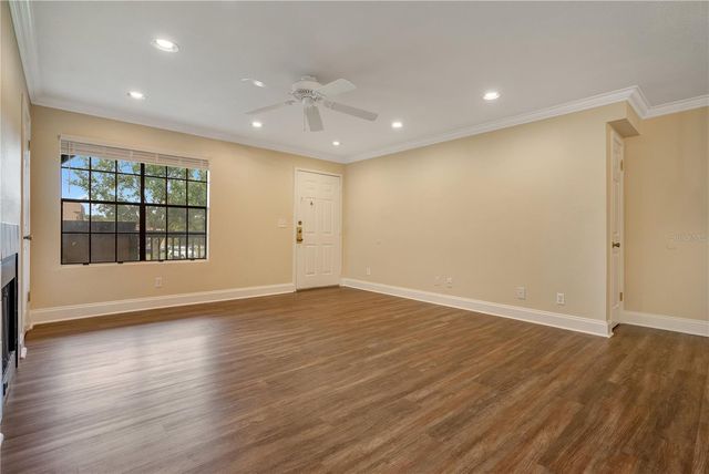 370 LAKE TAHOE COURT 202, Altamonte Springs, FL 32701