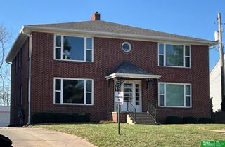 3719 Jones Street, Omaha, NE 68105