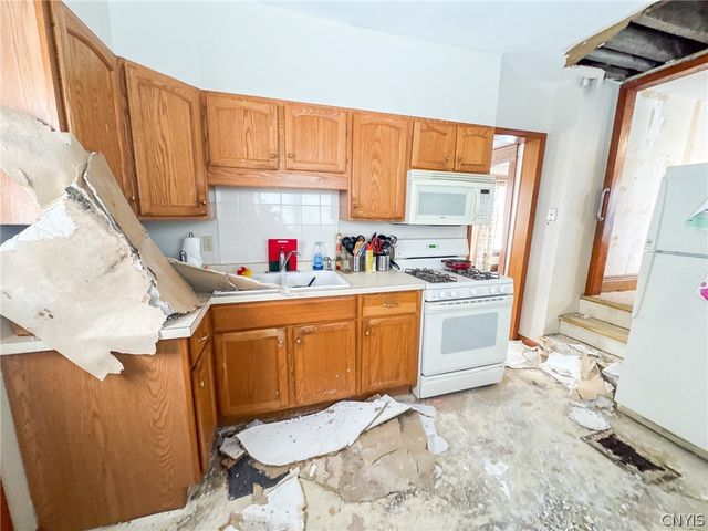 130 Park Place, Auburn, NY 13021