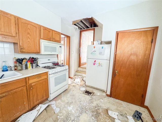 130 Park Place, Auburn, NY 13021