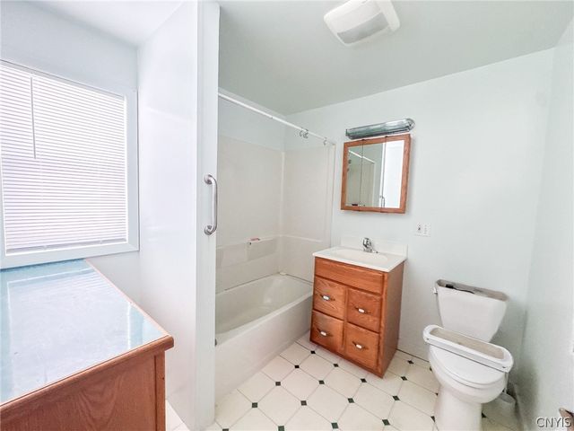 130 Park Place, Auburn, NY 13021