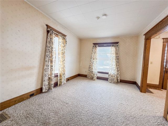 130 Park Place, Auburn, NY 13021