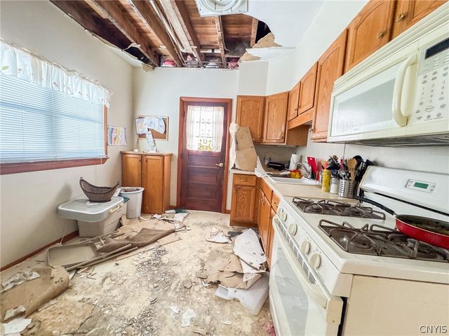 130 Park Place, Auburn, NY 13021