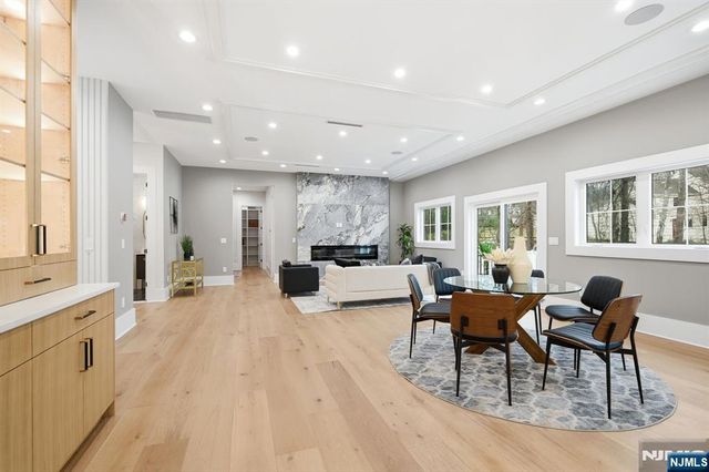 470 White Oak Ridge Road, Millburn, NJ 07078