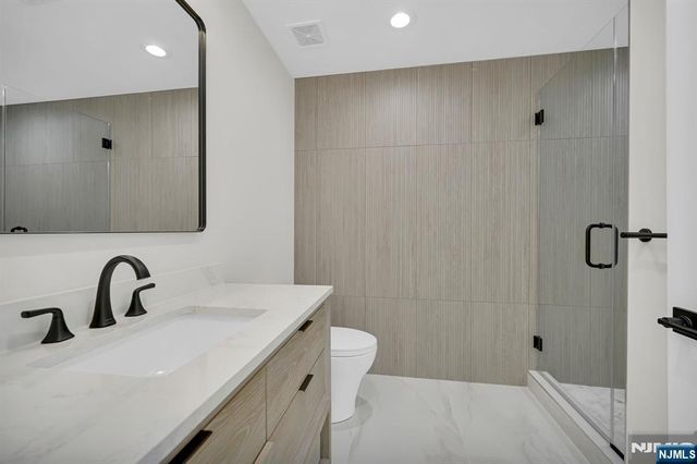 470 White Oak Ridge Road, Millburn, NJ 07078