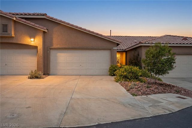 379 Blanca Springs Drive, Henderson, NV 89014