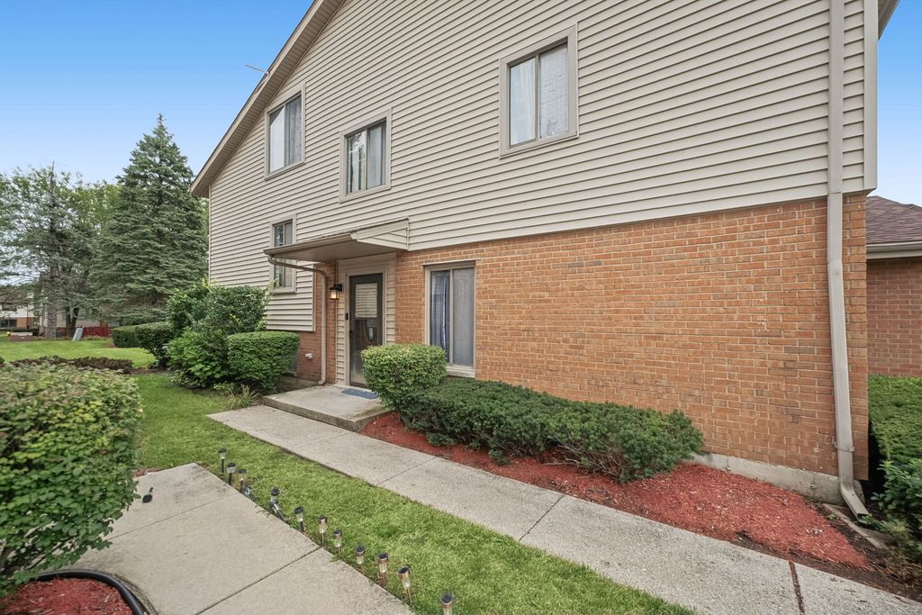 18584 Meadow Lane, Hazel Crest, IL 60429 — photo 5