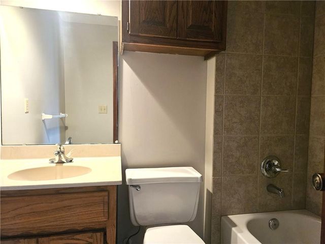 12116 W 67th Street, Shawnee, KS 66216