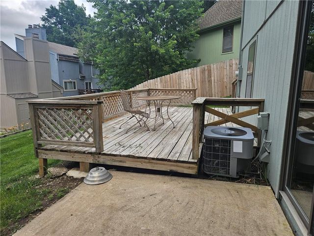 12116 W 67th Street, Shawnee, KS 66216
