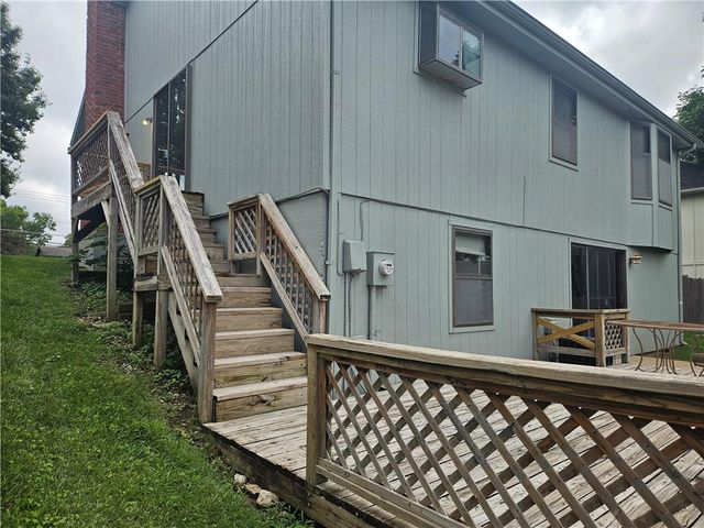 12116 W 67th Street, Shawnee, KS 66216