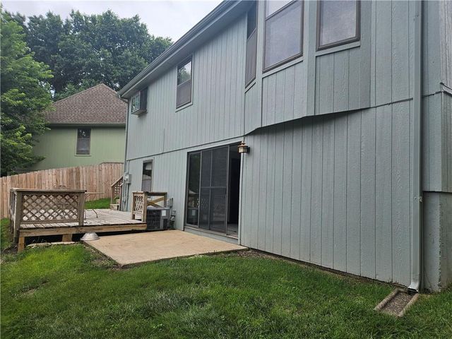 12116 W 67th Street, Shawnee, KS 66216