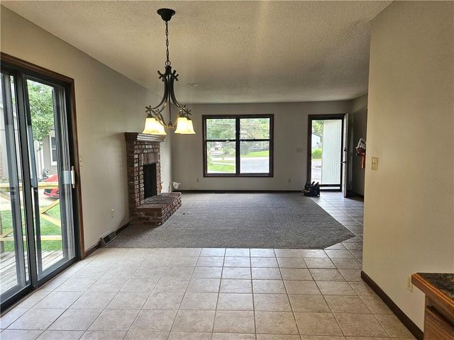 12116 W 67th Street, Shawnee, KS 66216