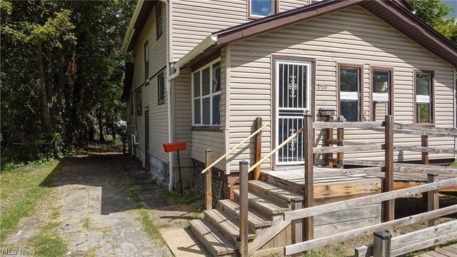 148 Saint Louis Avenue, Youngstown, OH 44507